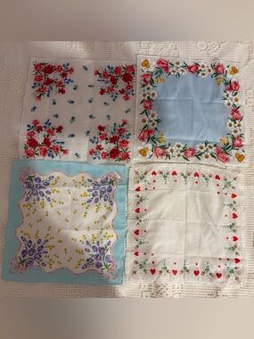 Set of 4 Floral Vintage Cotton Handkerchiefs - Pastel Blue, White, Cream